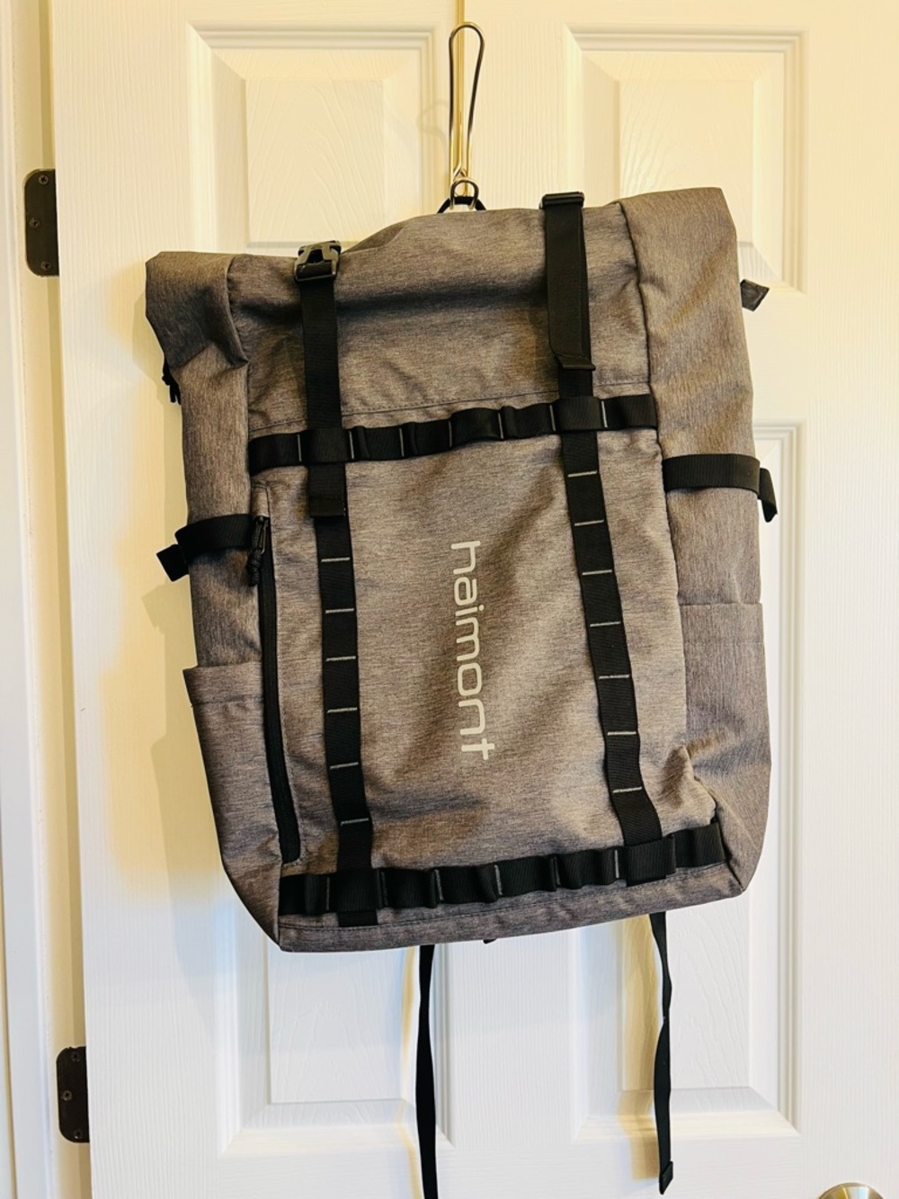 Naimont Men's Roll-Top Backpack in Grey